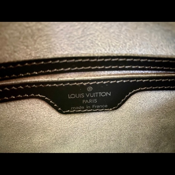 Authentic Louis Vuitton Papillon Epi leather black - Picture 11 of 16